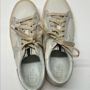 ShuShop Silver and Cream Women's Sneakers. Barely-worn beautiful! Like brand new